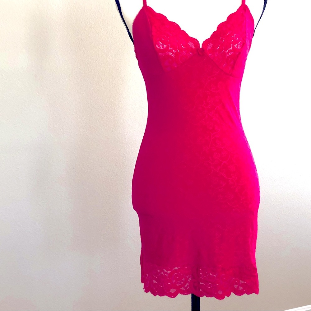Vintage  80’s Fuchsia Pink Chemise & Cheeky Panties. Sexy Bodycon, Size 6/8.